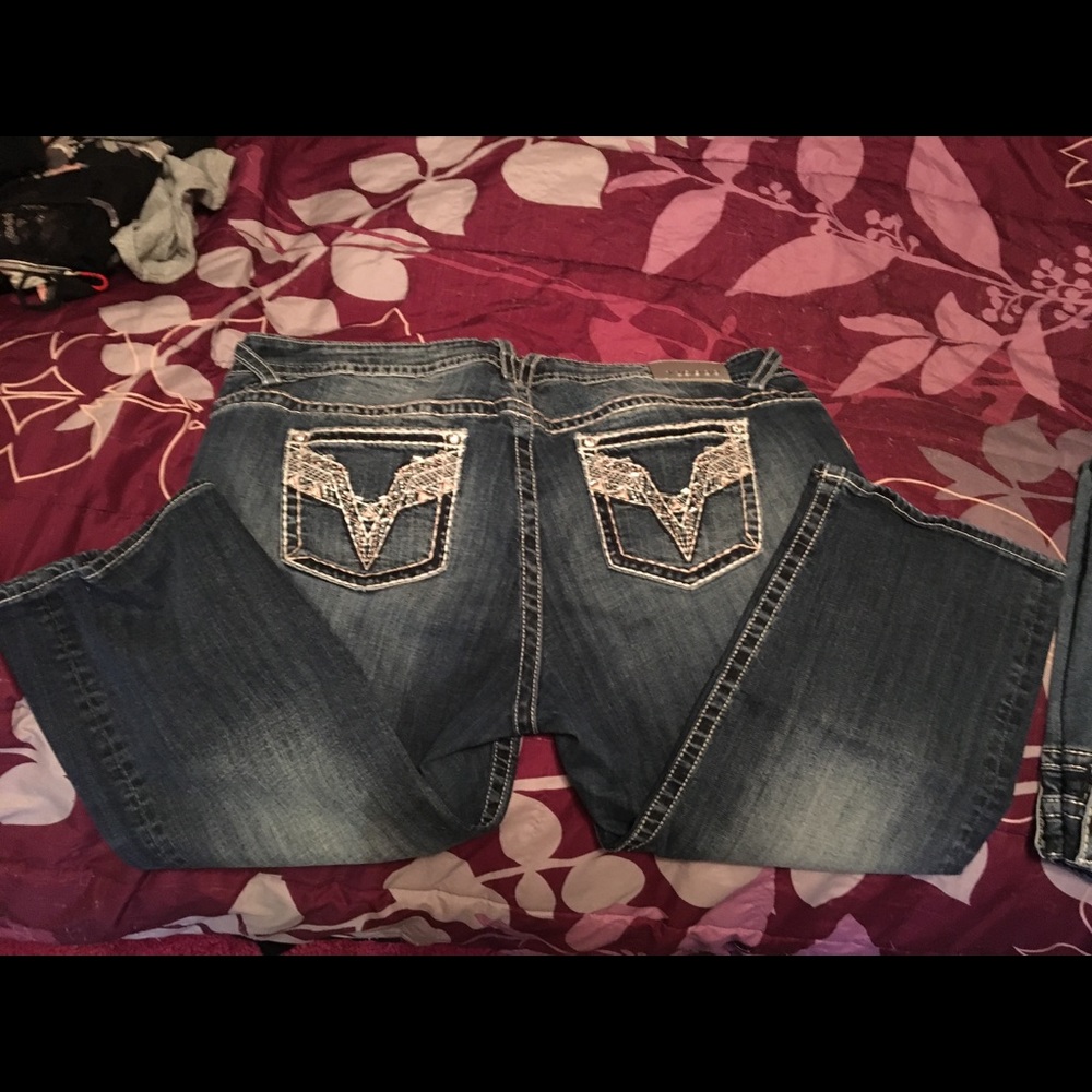 Cute Bling Vigoss Capris